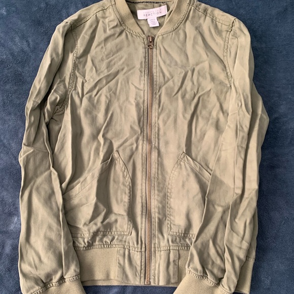 Olive Green Zip Up Bomber Jacket - Picture 5 of 5